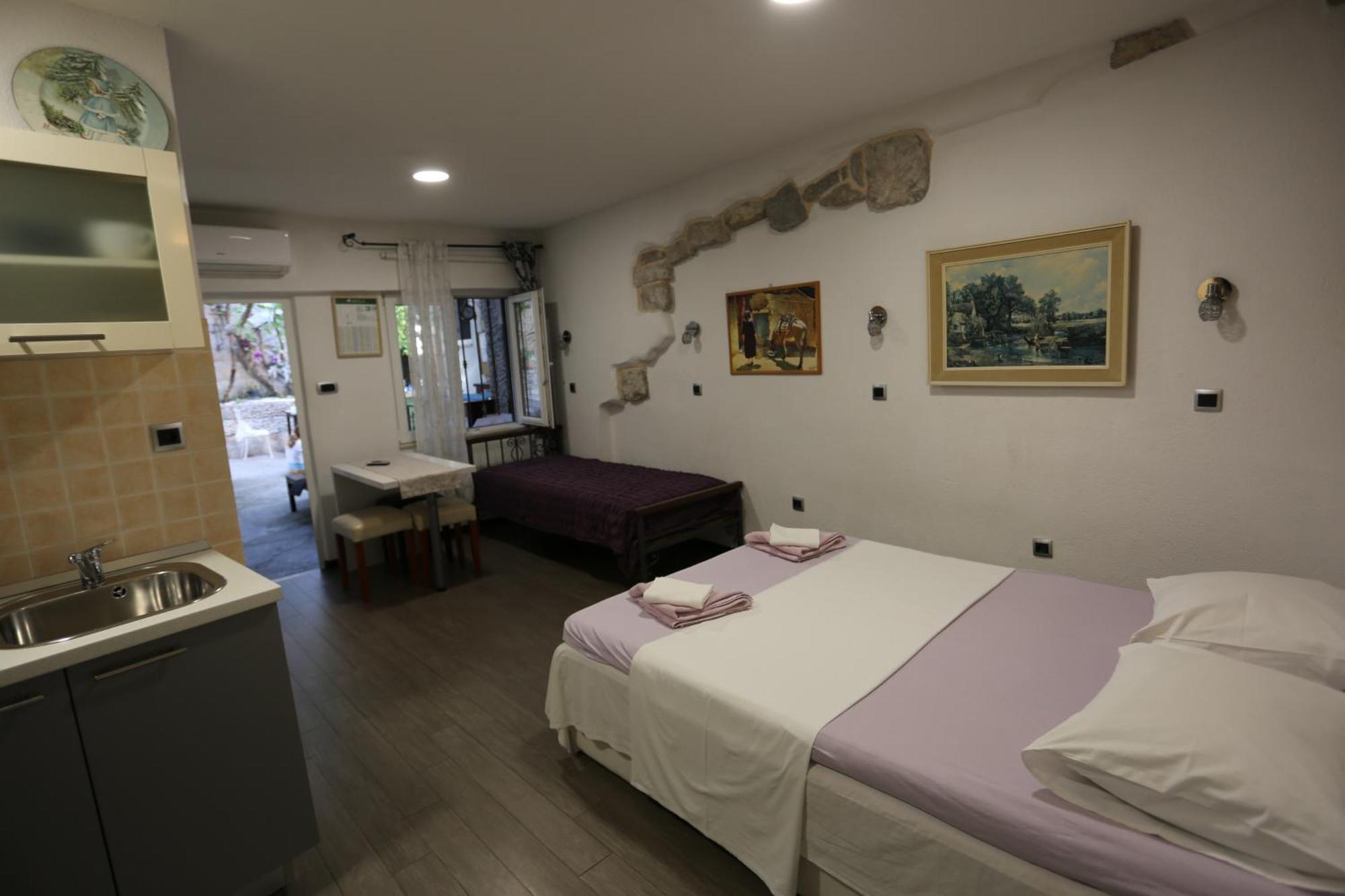 Apartments Nikolla Spalato Esterno foto